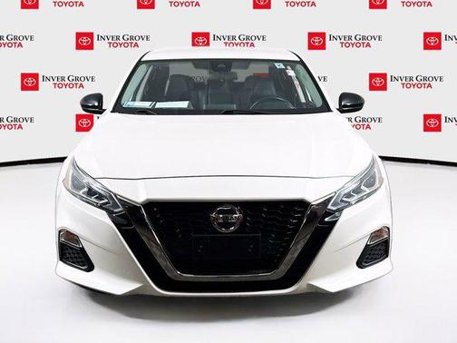 2020 Nissan Altima SR Intelligent AWD