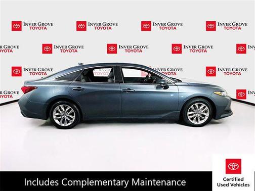 2021 Toyota Avalon XLE