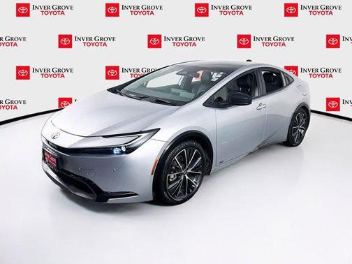 2025 Toyota Prius XLE