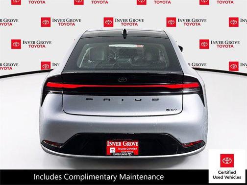 2025 Toyota Prius XLE