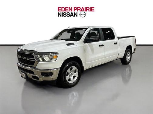 Bright White Clearcoat 2023 RAM 1500 Big Horn/Lone Star