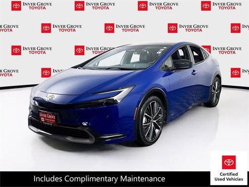 2025 Toyota Prius XLE