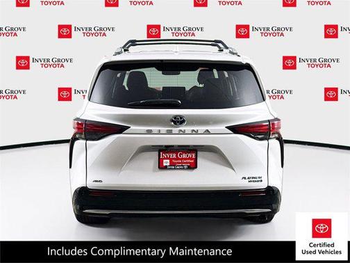 2022 Toyota Sienna Platinum