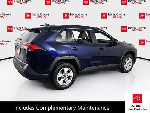 2020 Toyota RAV4 XLE