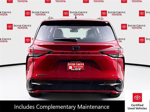 2025 Toyota Sienna XSE 7 Passenger