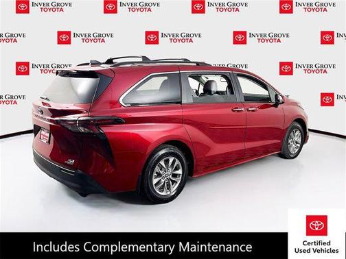 2024 Toyota Sienna XLE 7 Passenger