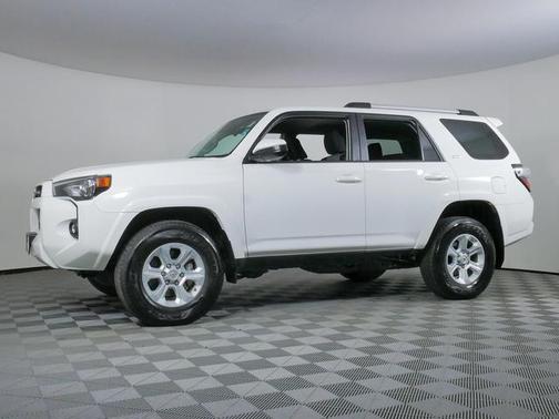 Super White 2021 Toyota 4Runner SR5