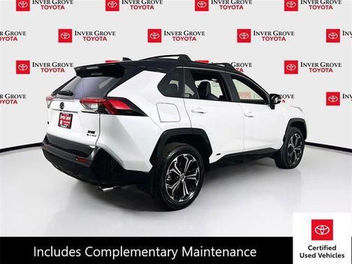 2025 Toyota RAV4 Hybrid SE