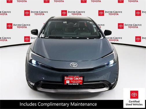 2025 Toyota Prius XLE