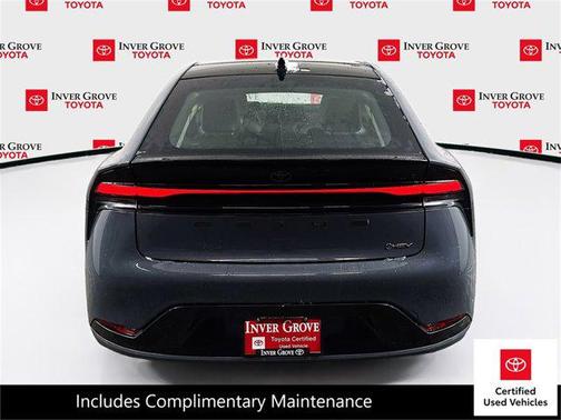 2025 Toyota Prius XLE