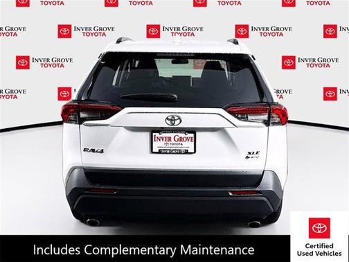 2025 Toyota RAV4 Hybrid XLE