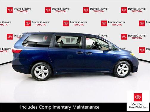 2019 Toyota Sienna SE