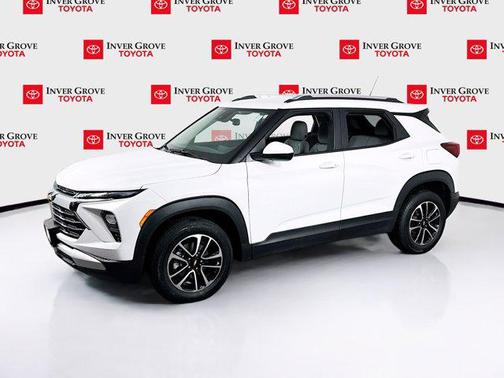 Summit White 2025 Chevrolet Trailblazer LT
