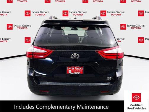 2019 Toyota Sienna XLE