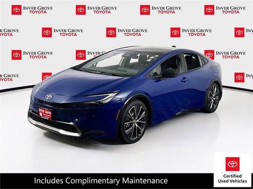 2025 Toyota Prius XLE