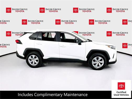 2024 Toyota RAV4 LE
