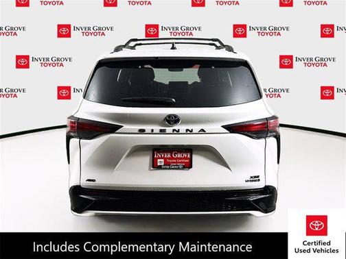 2024 Toyota Sienna XSE 7 Passenger