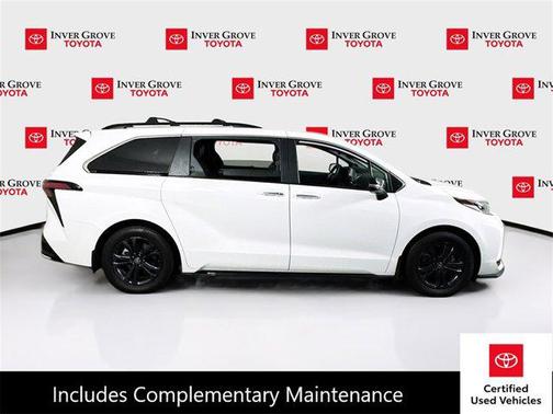 2024 Toyota Sienna XSE 7 Passenger