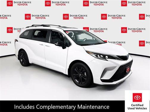 2024 Toyota Sienna XSE 7 Passenger