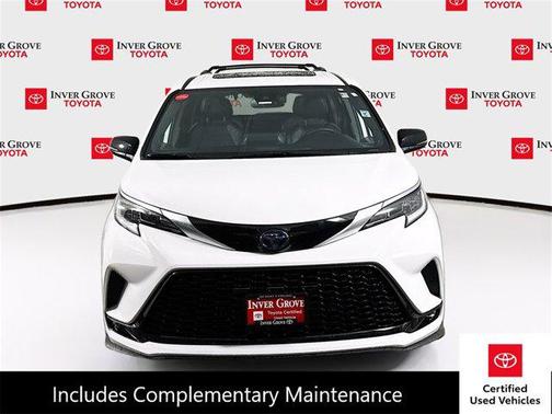 2024 Toyota Sienna XSE 7 Passenger