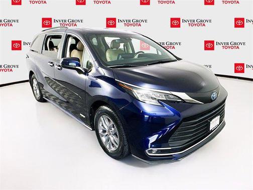 2021 Toyota Sienna XLE 7 Passenger