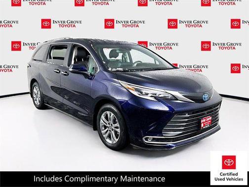2023 Toyota Sienna Platinum