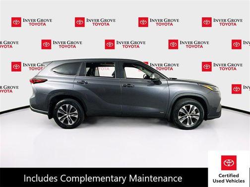 2023 Toyota Highlander Hybrid XLE