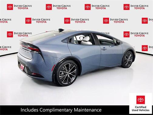 2024 Toyota Prius XLE