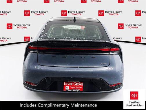 2025 Toyota Prius XLE