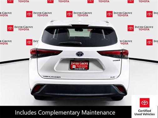 2022 Toyota Highlander Hybrid XLE
