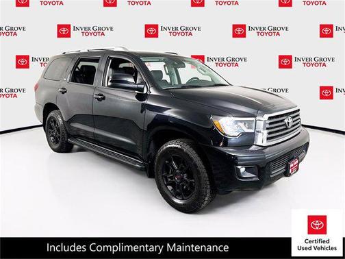2022 Toyota Sequoia SR5