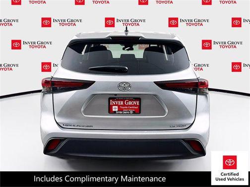 2024 Toyota Highlander LE