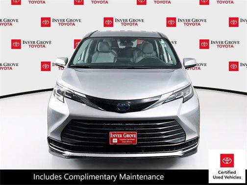 Silver 2021 Toyota Sienna LE