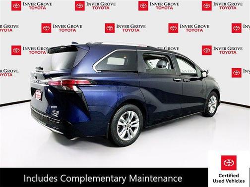 2023 Toyota Sienna Limited 7-Passenger