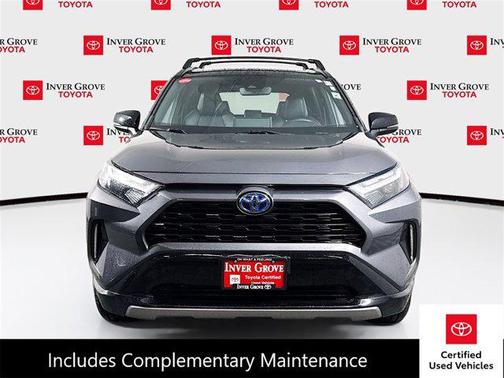 2022 Toyota RAV4 Hybrid SE
