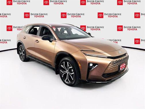 2025 Toyota Crown Signia XLE