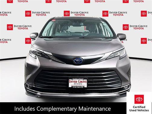 2021 Toyota Sienna XLE 7 Passenger