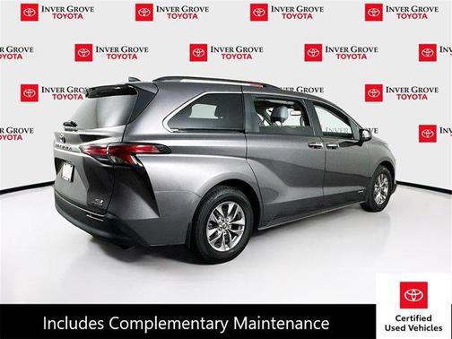 2021 Toyota Sienna XLE 7 Passenger