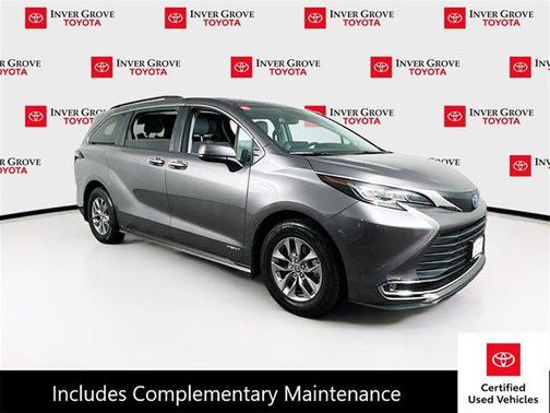 2021 Toyota Sienna XLE 7 Passenger