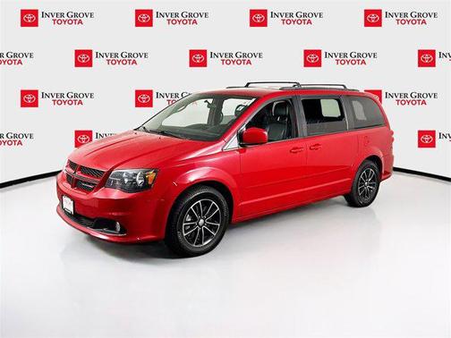 2016 Dodge Grand Caravan R/T