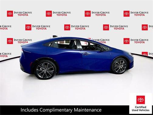 2025 Toyota Prius XLE
