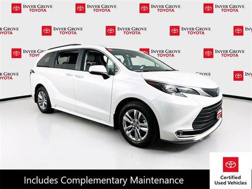 2024 Toyota Sienna XLE 7 Passenger