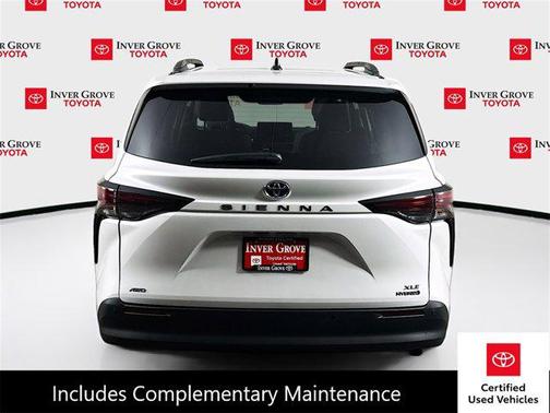 2024 Toyota Sienna XLE 7 Passenger