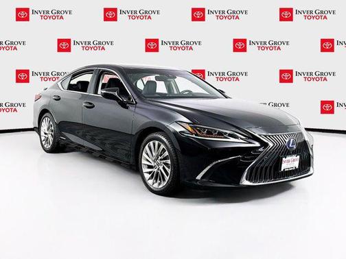 2019 Lexus ES 300h Base