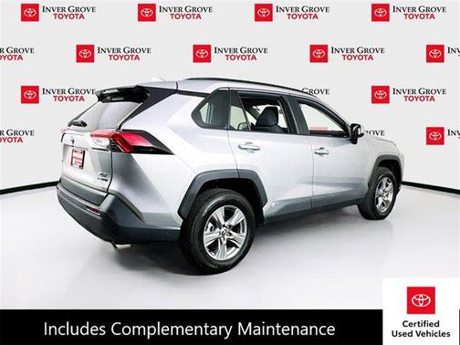 2022 Toyota RAV4 Hybrid XLE