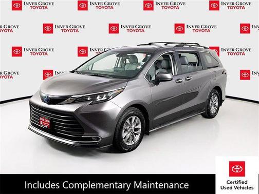 2024 Toyota Sienna XLE 7 Passenger