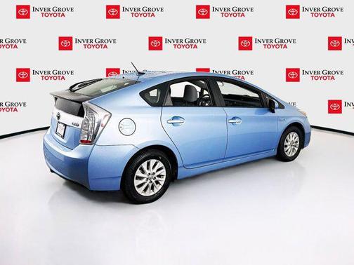 2013 Toyota Prius Plug-in Base