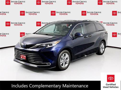 2023 Toyota Sienna Platinum 7 Passenger