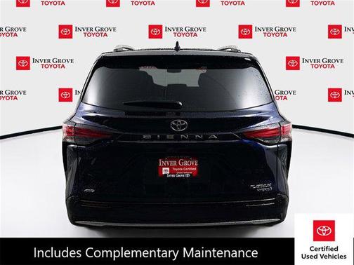 2023 Toyota Sienna Platinum 7 Passenger