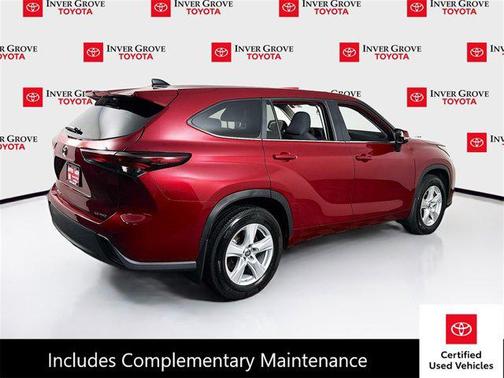 2024 Toyota Highlander LE